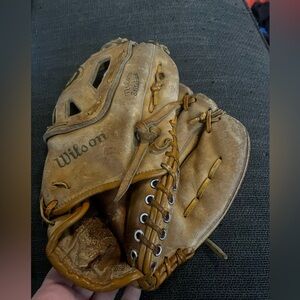 Vintage 1970s HOF George Brett Wilson A2240 Rare Baseball Glove Mitt